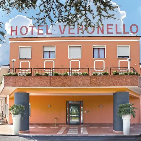 Veronello 호텔 3*