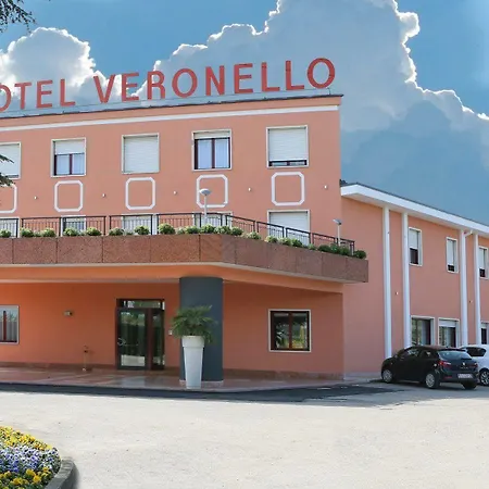 فندق Veronello باردولينو