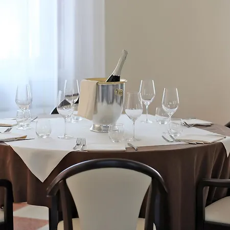 Veronello 3*